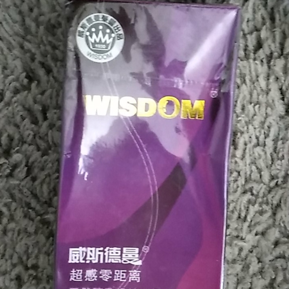 S and M - Picture 3 of 7